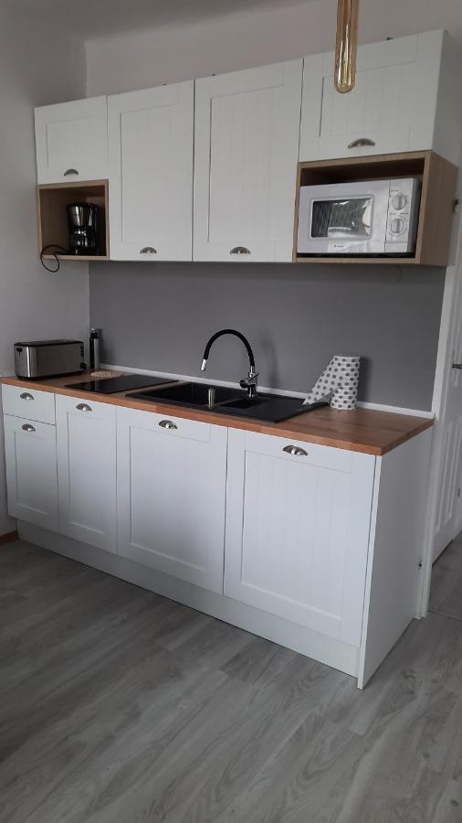 Apartament 3 Pokoje Z Balkonem Asklepios シフィノウイシチェ エクステリア 写真