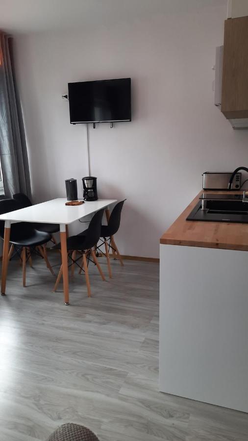 Apartament 3 Pokoje Z Balkonem Asklepios シフィノウイシチェ エクステリア 写真